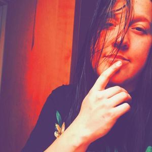 Meet your Posher, Kara